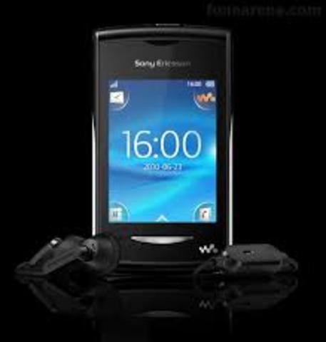 first touchscreen Walkman