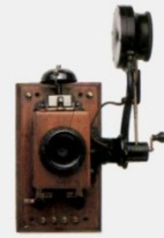 Teléfono (1876. Alexander Graham Bell)