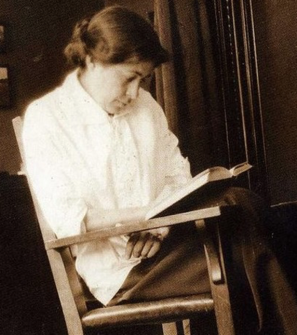 Leta Hollingworth publishes Gifted Children:  Their Nature and Nurture