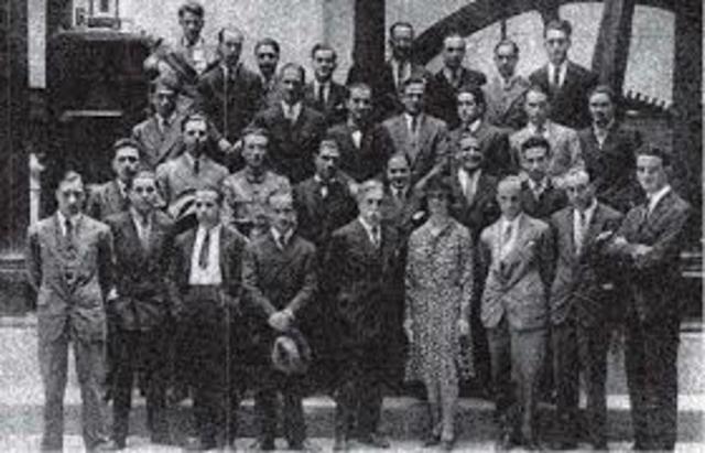 PRIMER PLAN DE ESTUDIOS SOBRE INGENIERÍA INDUSTRIAL