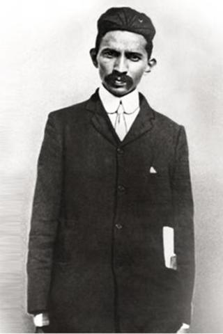 Regreso de Gandhi a la India