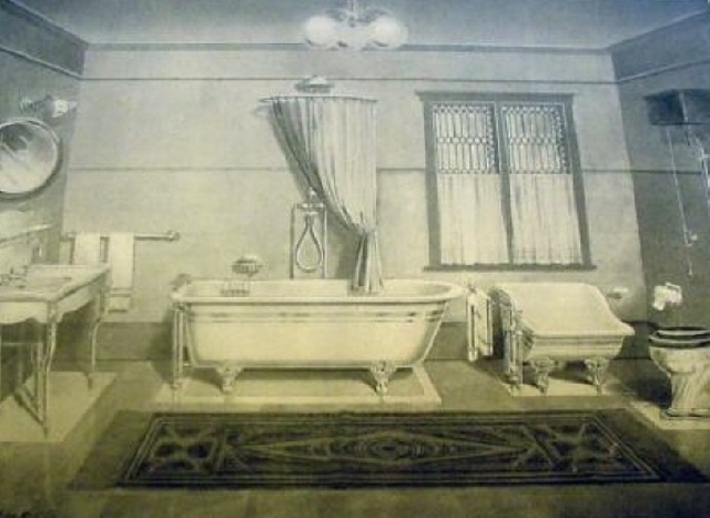 THE FIRST SUITE ROOM