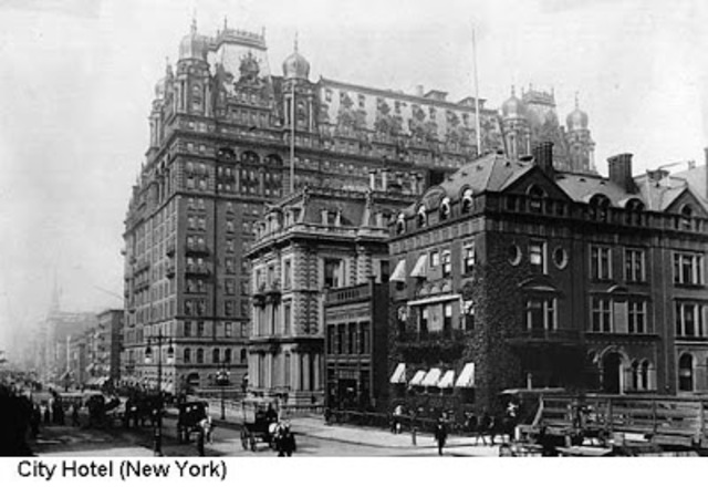 FIRST HOTEL - CITY HOTEL