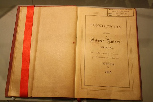 Reformas a la Constitucion Politica