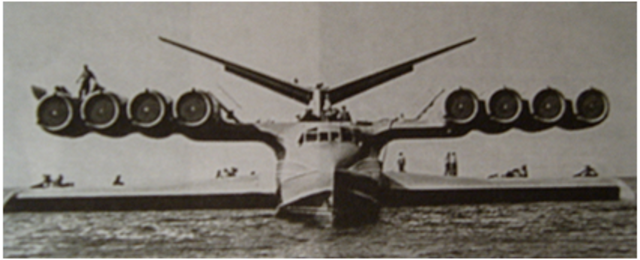 Спущен на воду экраноплан КМ