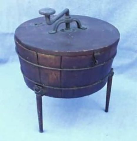 Появление первой стиральной машинки