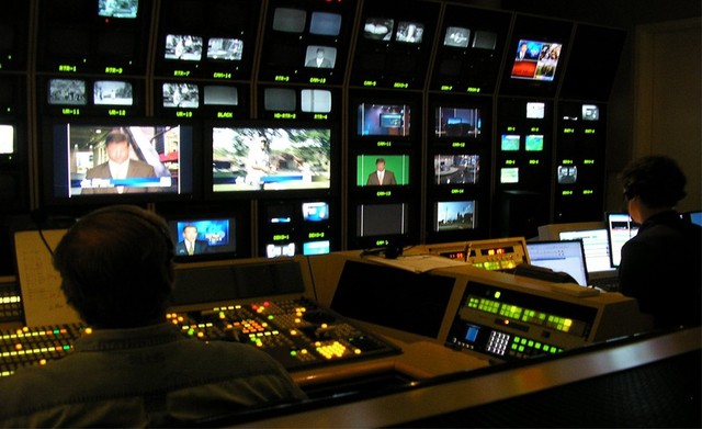 Monitoreo de noticieros en precampaña.