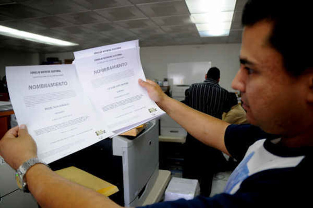 Sorteo del mes Primera insaculación de los (las) ciudadanos (as) que integrarán las mesas directivas de casilla.