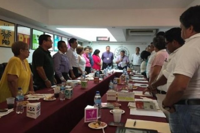 Acreditación de observadores electorales.