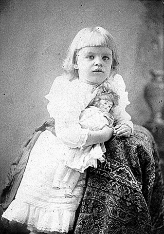 Eleanor Roosevelt is Born