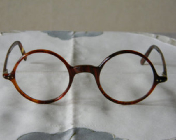 Tortoiseshell Spectacles