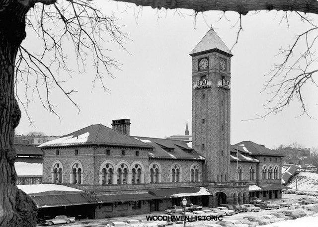 The Baltimore and Ohio Railroad’s first 13 miles of track connect Baltimore to Ellicott City.