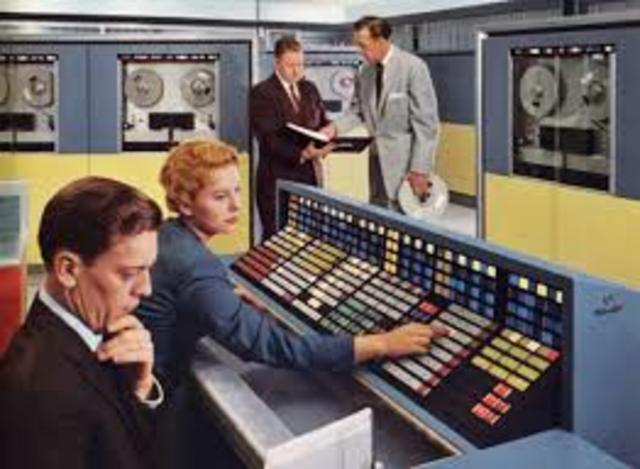 Primeros Avances Tecnologicos