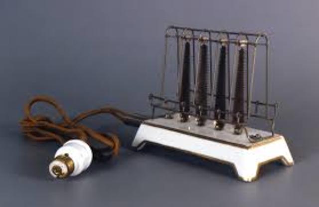 The First Electric Toaster