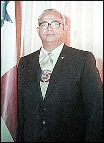 en 1973 deja de ser una dependencia del Ministerio de Gobierno y Justicia.