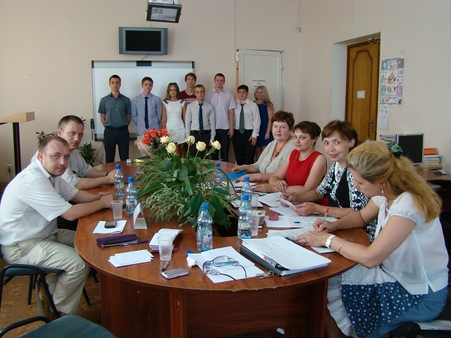 13.	Работа в конце года с дипломными проектами по специальности «Прикладная информатика»