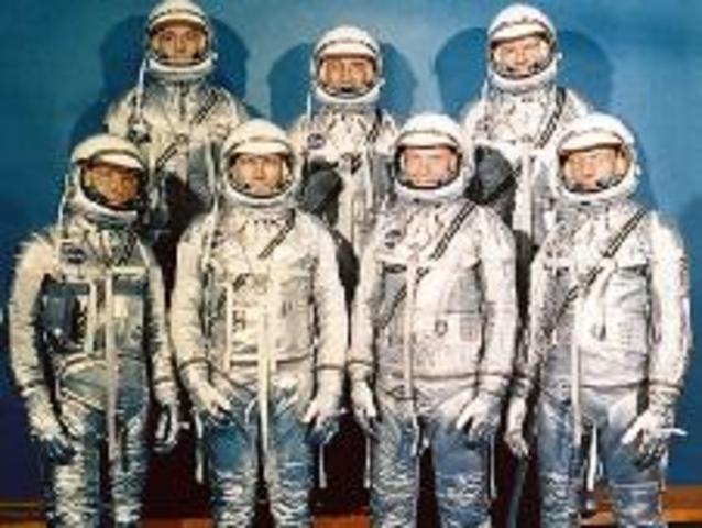 NASA sends astronauts to Mercury