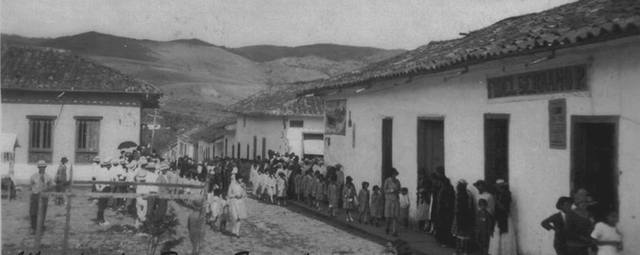 Construcción del Primer Templo