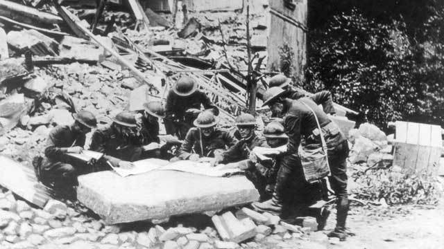 Important or pivotal battles; Battle of Argonne Forest, American soldiers advanced along on heavily fortified German positions between the Meuse River and the Argonne Forest