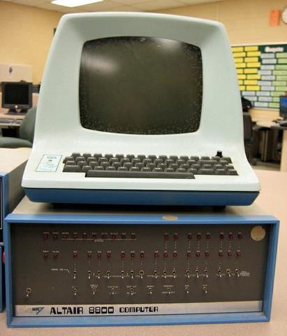 Альтаир 8800
