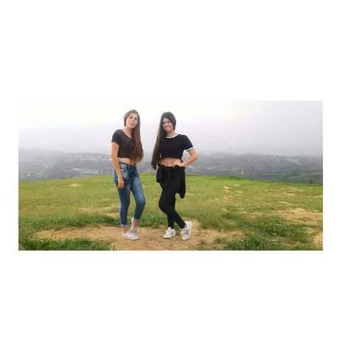 Con mi amiguita conociendo nuevos lugares