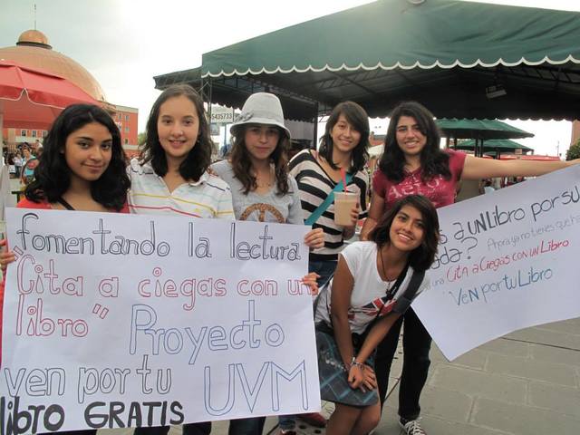 Cita a ciegas con un libro