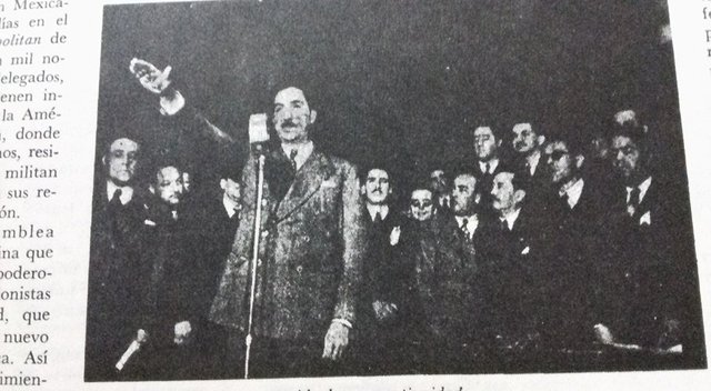 Nace el Partido Nacional Revolucionario Institucional. Miguel Alemán, su candidato.