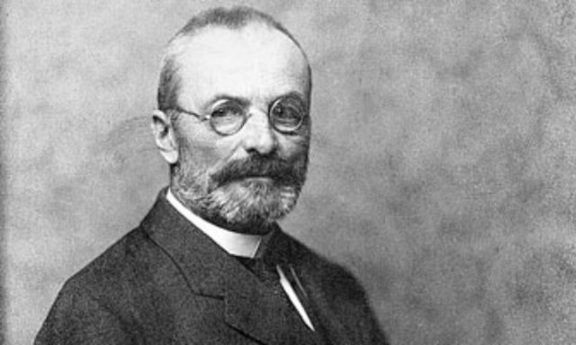 Gróf Tisza István bejelentette a központi hatalmak vereségét