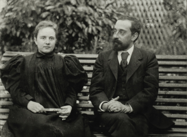 Es casa amb Clara Noble