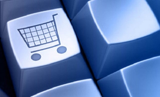 NACE EL INTERNET COMERCIAL