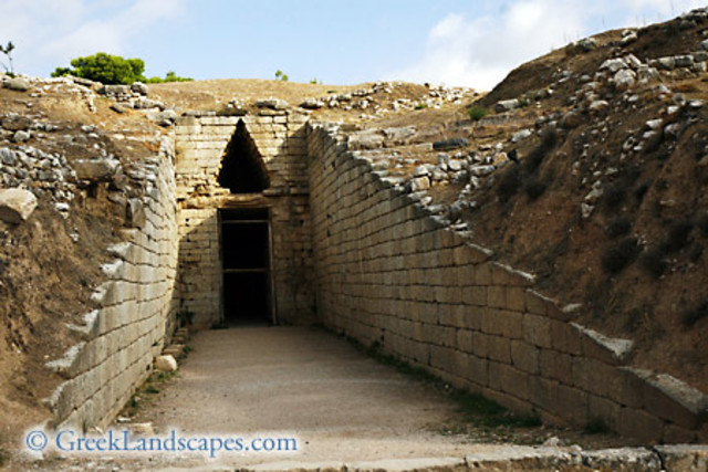tholos tombs