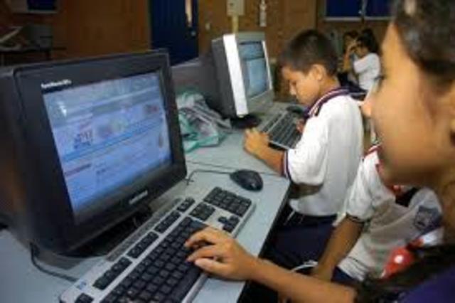 Se fomento la educacion virtual en Colombia.