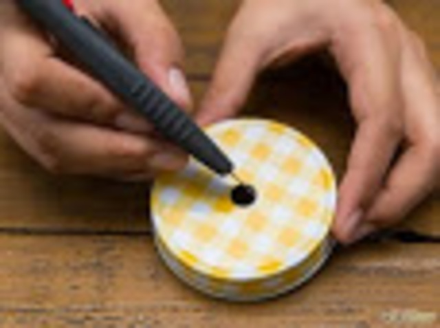 Agrandar el agujero, si es necesario