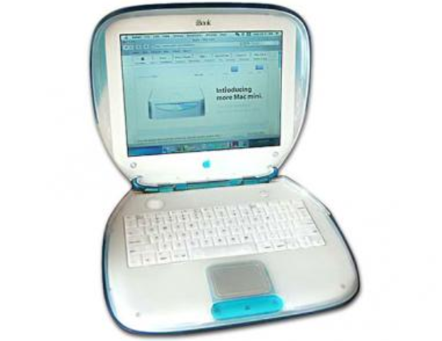 iBook G3 "Clamshell" - 21 juliol de 1999 (1,599 $)