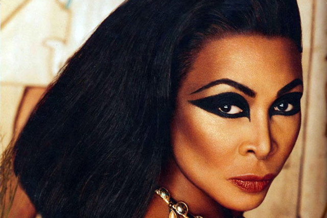 Egyptian Advancing Makeup Use