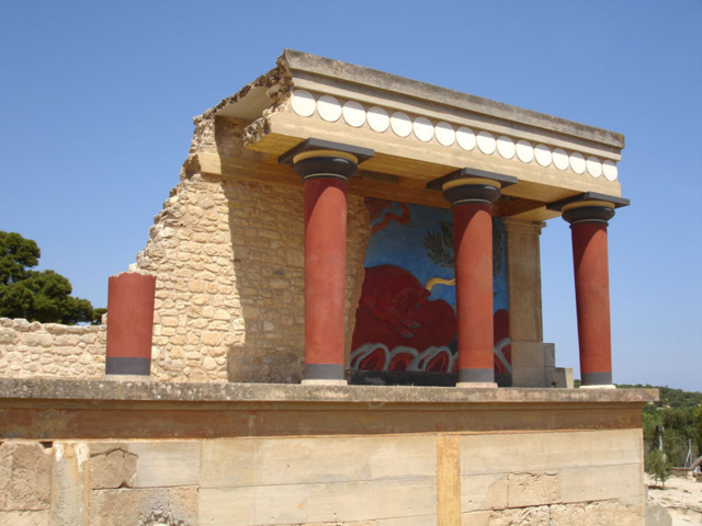 Minoan palace in Knossos