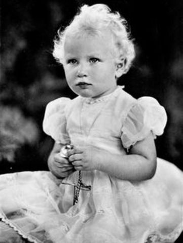 Princess Anne is born