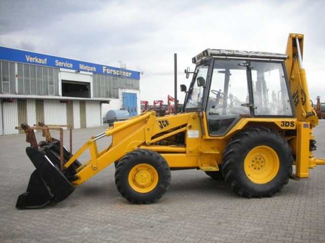 JCB 3D