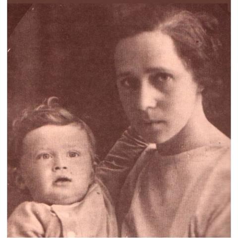 יצחק רבין נולד