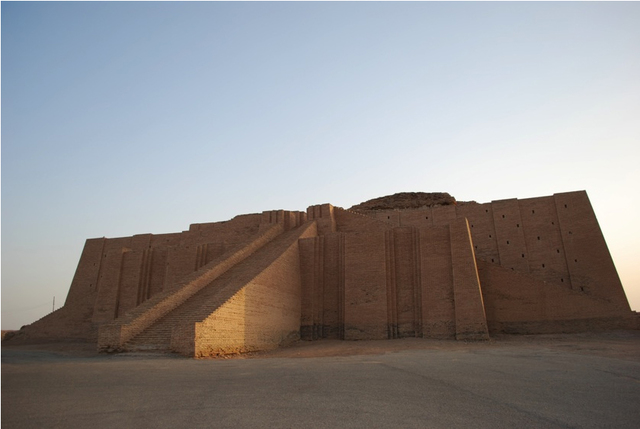 ZIGGURAT D'UR