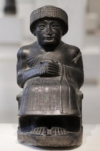 PRÍNCEP DE GUDEA (louvre)