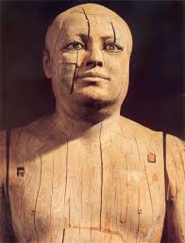 ESTÀTUA DEL SACERDOT KAAPER