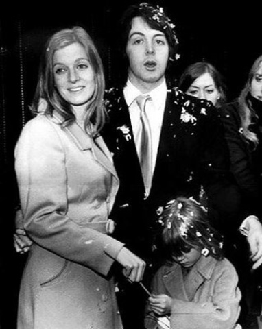 McCartney contrajo matrimonio con Linda Eastman,