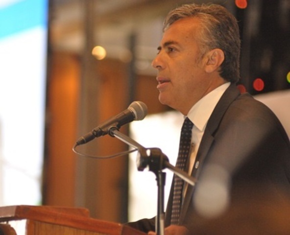 “Menos el FIT, todos apoyan”