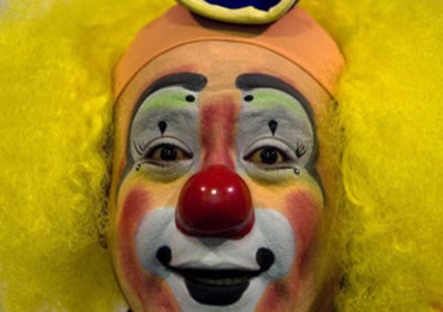 Leyenda sobre el nacimiento del Augusto (el payaso de nariz roja)