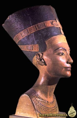 BUST DE NEFERTITI