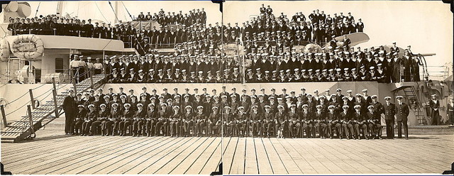 Canadian troops arrive on the HMCS Prince Robert