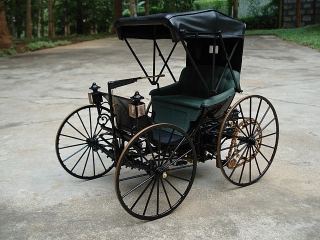 Meios de transporte - Carro