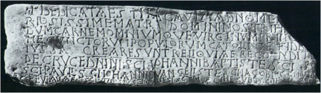 Hallazgos de lápidas e inscripciones.