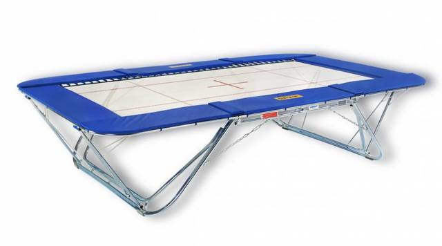 Començo salts de llit elàstic